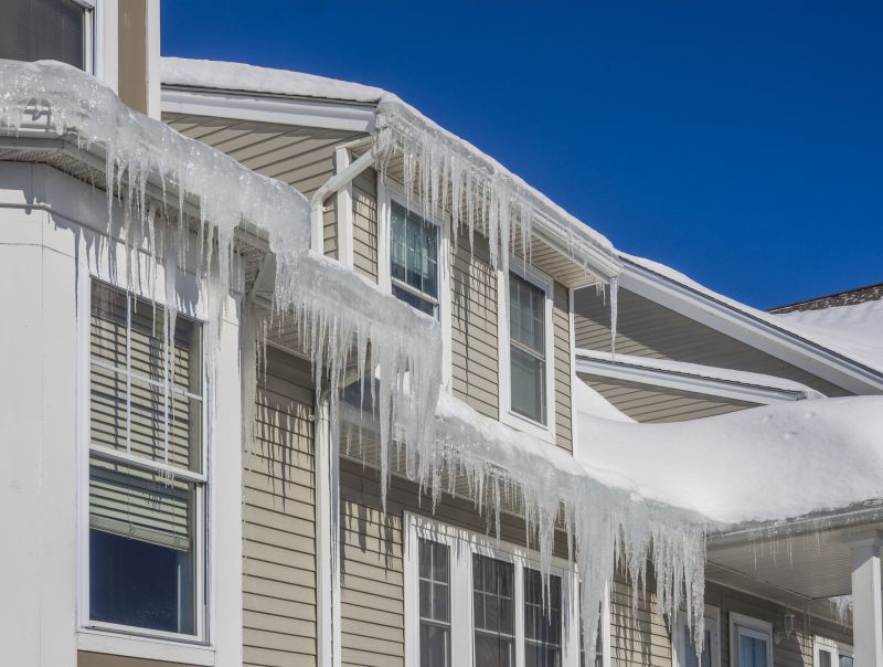 Roof Ice Dam Removal in Columbia, MO